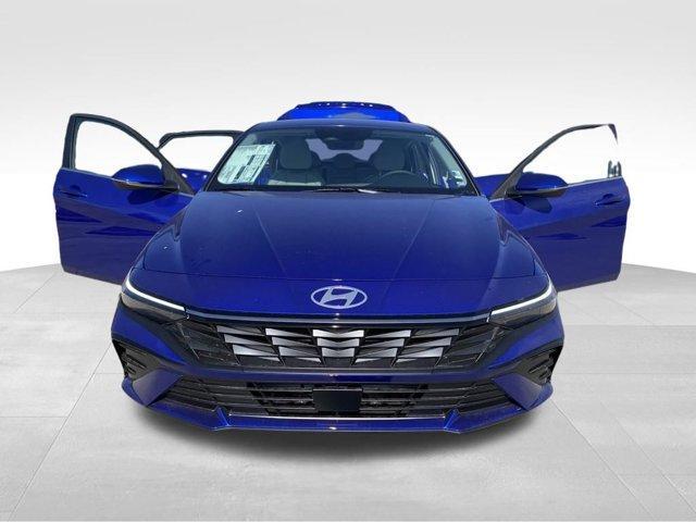 new 2025 Hyundai Elantra car, priced at $19,982
