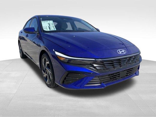 new 2025 Hyundai Elantra car, priced at $19,982