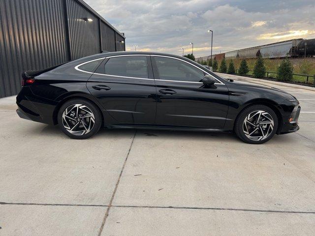 new 2024 Hyundai Sonata car, priced at $26,046