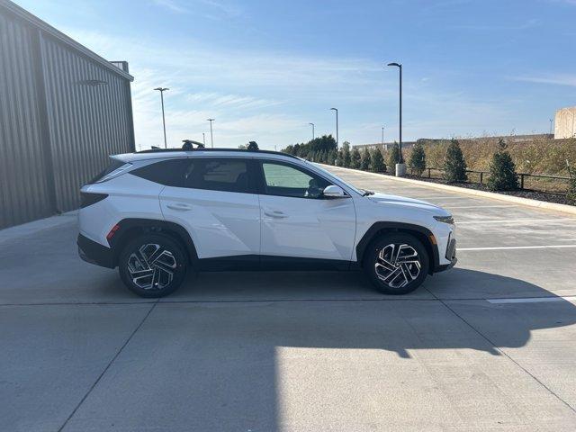 new 2025 Hyundai Tucson car, priced at $38,619