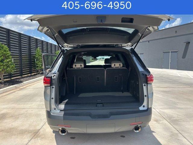 used 2023 Chevrolet Traverse car, priced at $26,725