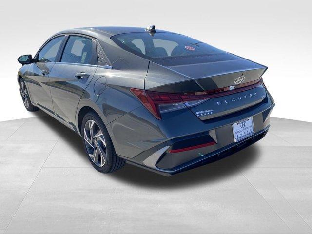 new 2025 Hyundai Elantra car, priced at $19,957