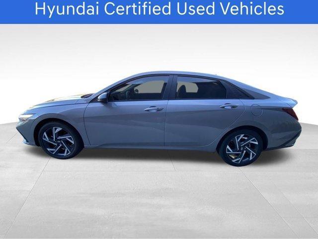 used 2025 Hyundai Elantra car, priced at $21,538