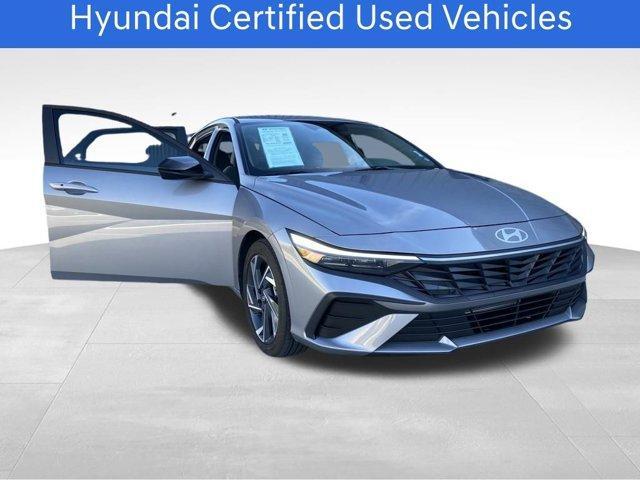 used 2025 Hyundai Elantra car, priced at $21,538