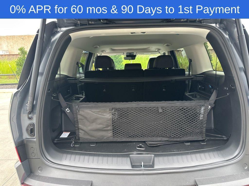 new 2025 Hyundai Santa Fe car, priced at $33,278