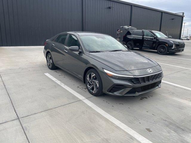 new 2025 Hyundai Elantra car, priced at $22,221