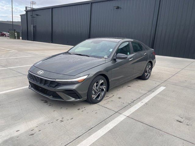 new 2025 Hyundai Elantra car, priced at $22,221