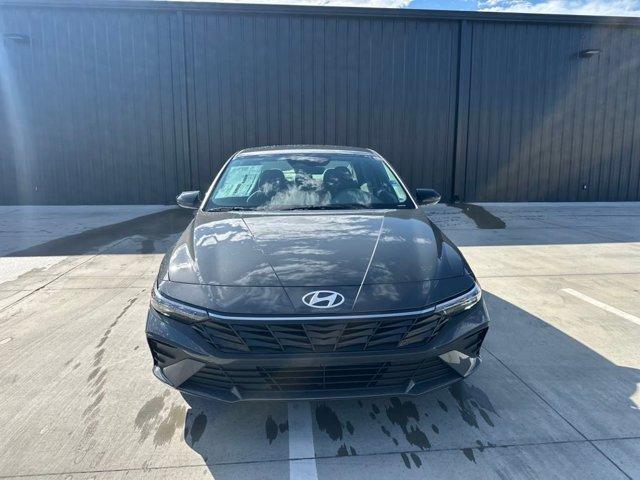 new 2025 Hyundai Elantra car, priced at $18,594