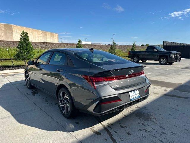 new 2025 Hyundai Elantra car, priced at $18,594