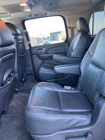 used 2014 GMC Yukon XL car, priced at $17,453