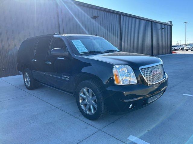 used 2014 GMC Yukon XL car, priced at $17,453