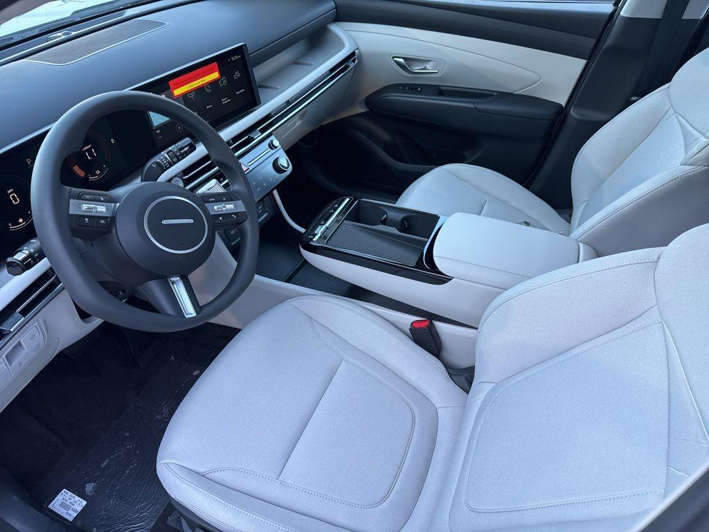 new 2026 Hyundai TUCSON Hybrid car, priced at $34,260