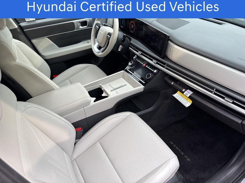 used 2025 Hyundai Santa Fe car, priced at $32,414