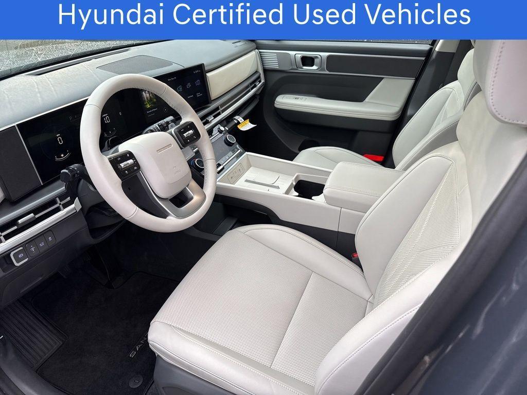 used 2025 Hyundai Santa Fe car, priced at $32,414