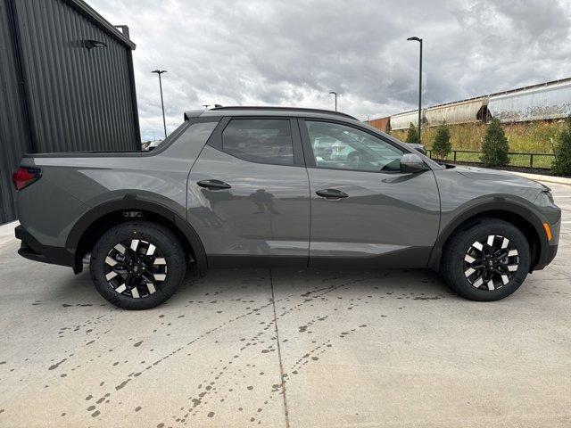 new 2025 Hyundai Santa Cruz car, priced at $30,174