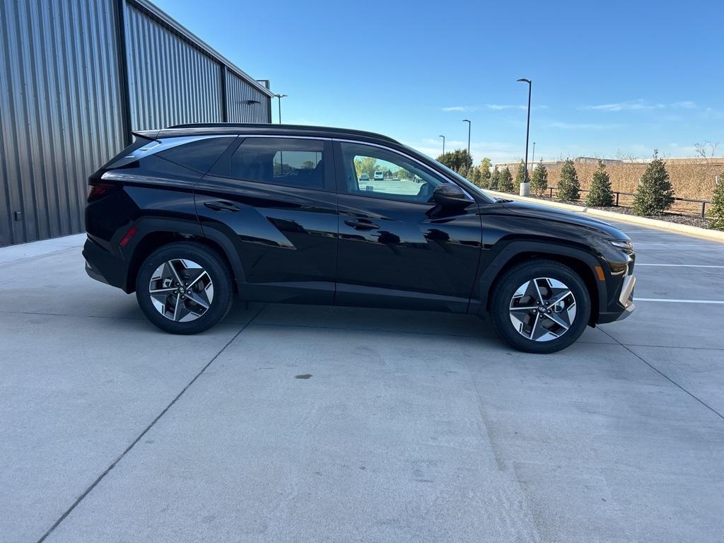 new 2025 Hyundai Tucson car, priced at $31,623