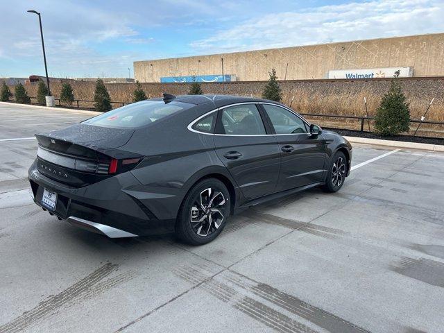 new 2025 Hyundai Sonata car, priced at $28,382