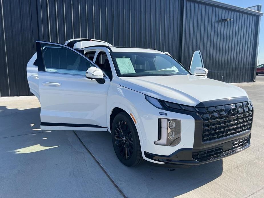 new 2025 Hyundai Palisade car, priced at $53,477