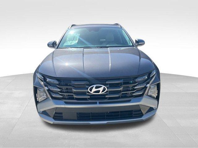 new 2025 Hyundai TUCSON Hybrid car, priced at $31,097