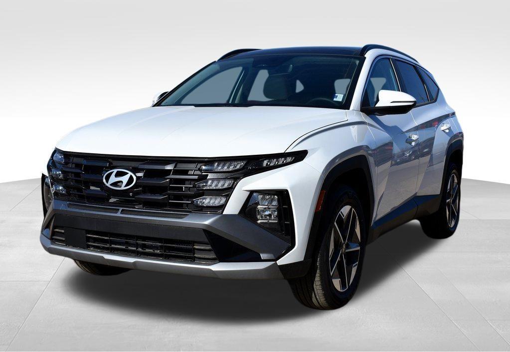 new 2025 Hyundai TUCSON Hybrid car, priced at $31,663
