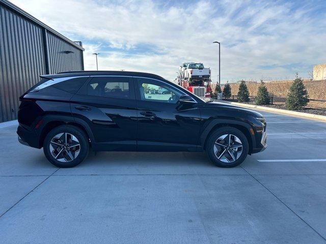 new 2025 Hyundai Tucson car, priced at $28,777