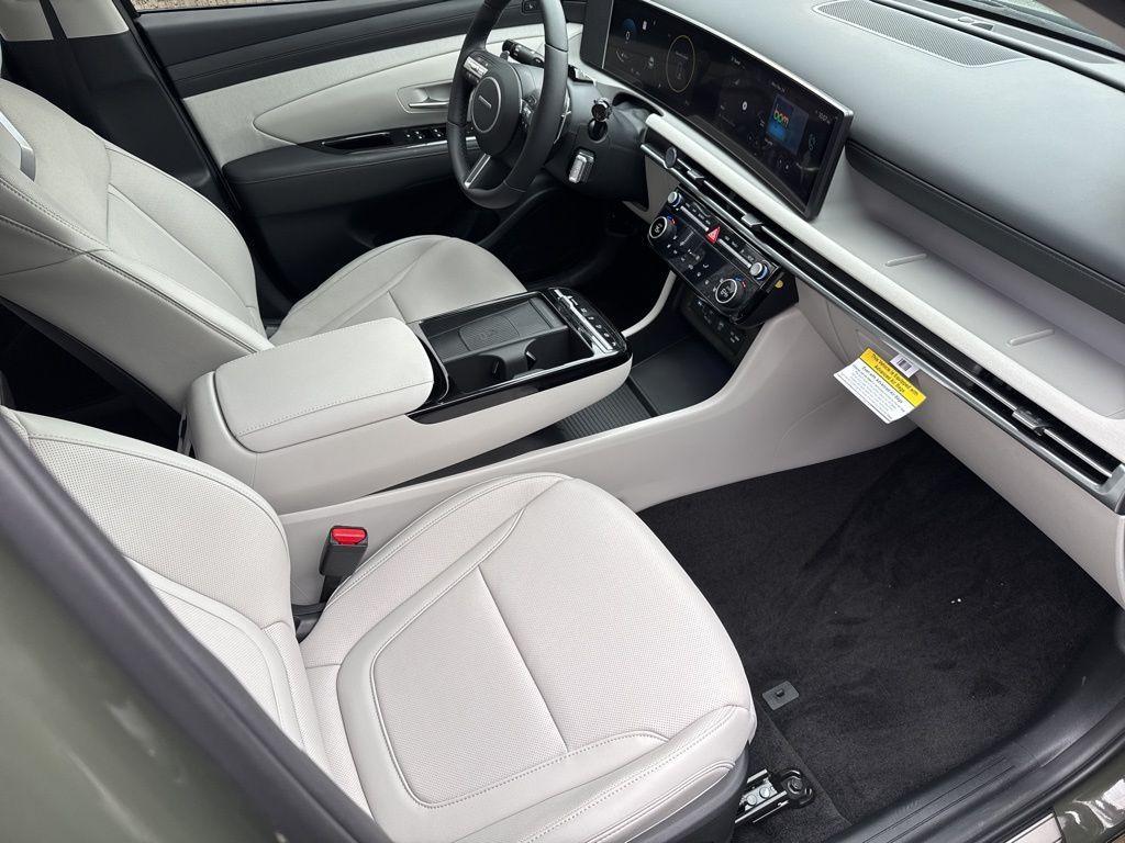 new 2026 Hyundai Tucson car, priced at $34,972