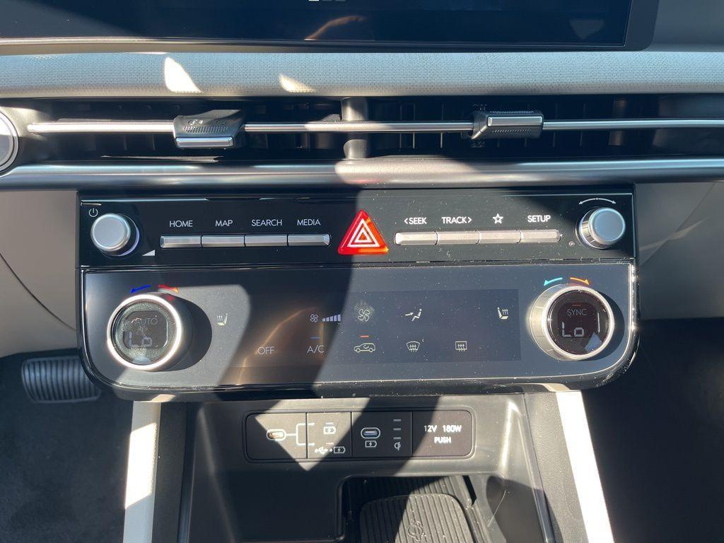 new 2025 Hyundai Tucson car