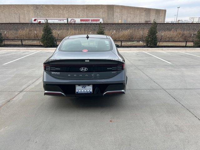 new 2025 Hyundai Sonata Hybrid car, priced at $33,346