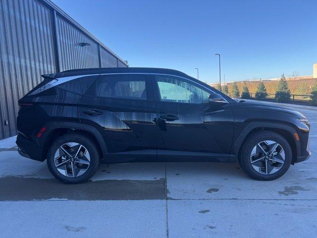 new 2025 Hyundai Tucson car, priced at $27,067