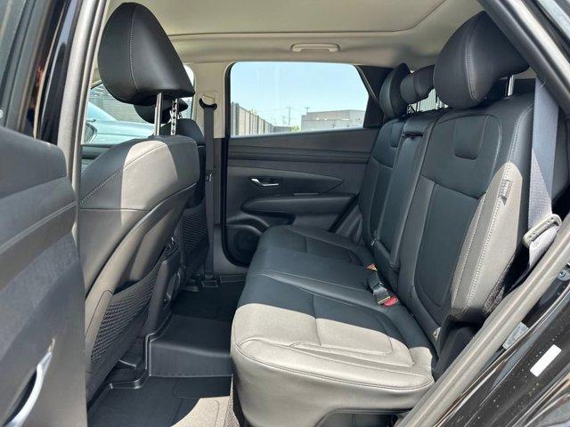 new 2025 Hyundai TUCSON Hybrid car, priced at $31,628