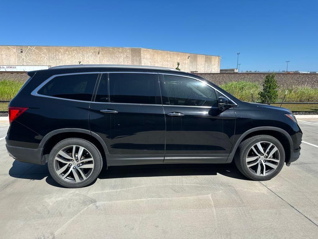 used 2017 Honda Pilot car, priced at $20,255