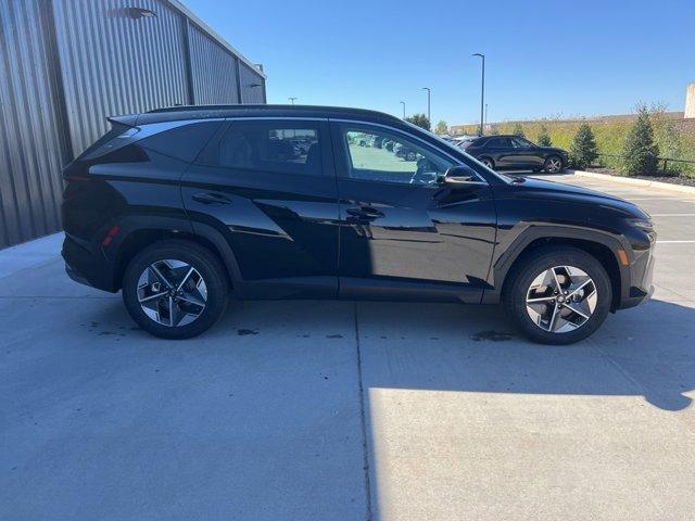 new 2025 Hyundai Tucson car, priced at $34,080