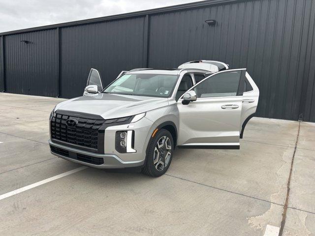 new 2025 Hyundai Palisade car, priced at $46,355