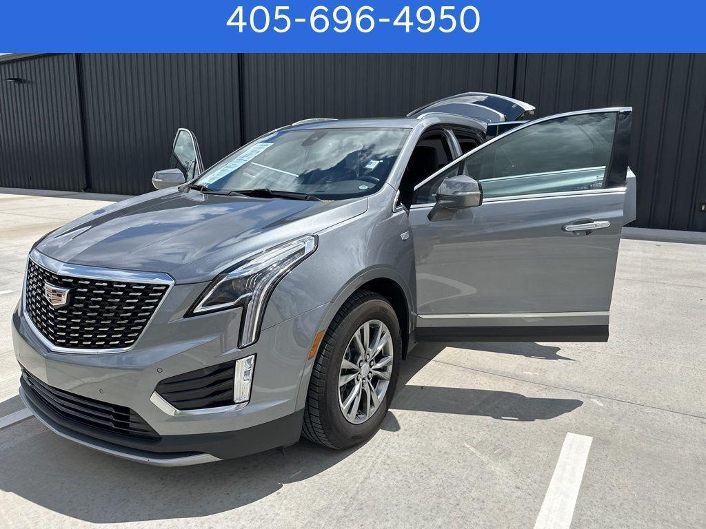 used 2021 Cadillac XT5 car, priced at $24,326
