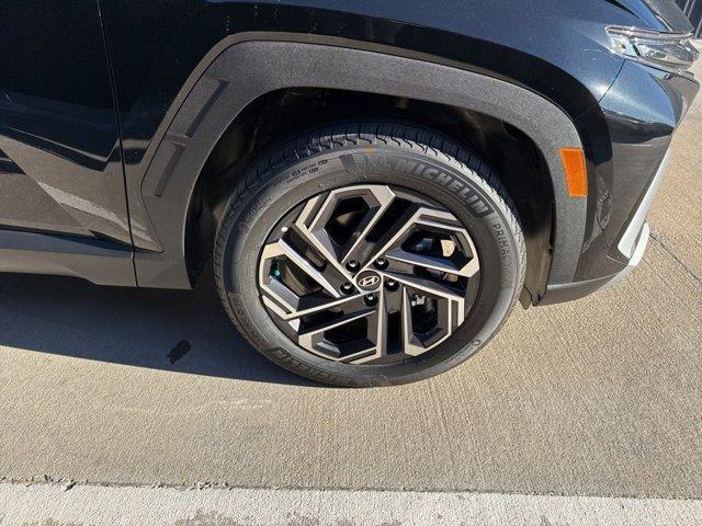 new 2026 Hyundai TUCSON Hybrid car, priced at $38,582