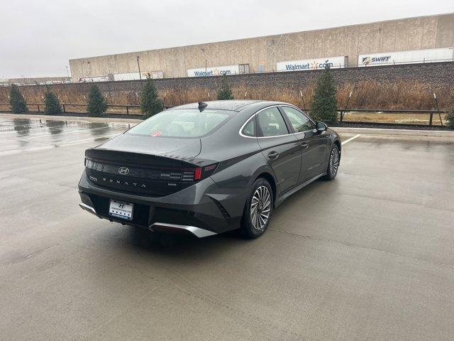 new 2025 Hyundai Sonata Hybrid car, priced at $33,350