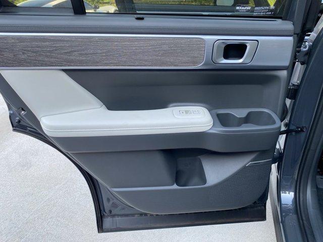 new 2025 Hyundai SANTA FE HEV car, priced at $30,657