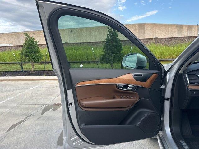 used 2019 Volvo XC90 car, priced at $31,528