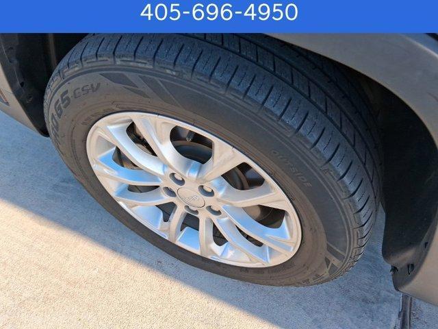 used 2019 Jeep Cherokee car, priced at $14,436