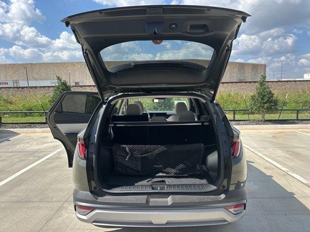 new 2026 Hyundai Tucson car, priced at $21,685