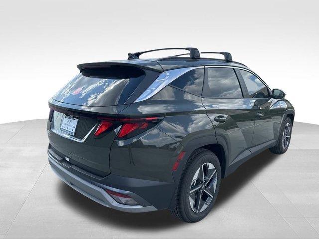 new 2026 Hyundai Tucson car, priced at $21,685
