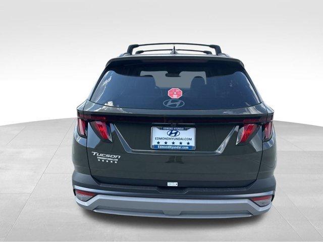 new 2026 Hyundai Tucson car, priced at $21,685