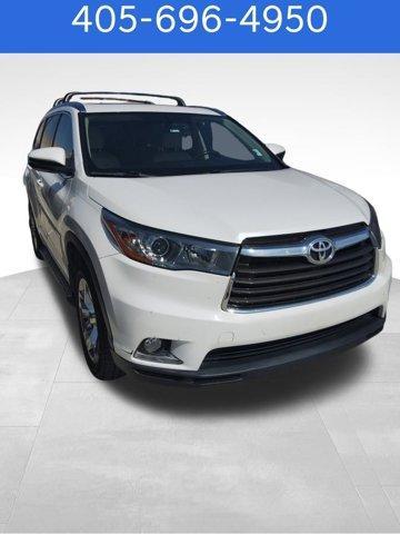 used 2014 Toyota Highlander car, priced at $15,730