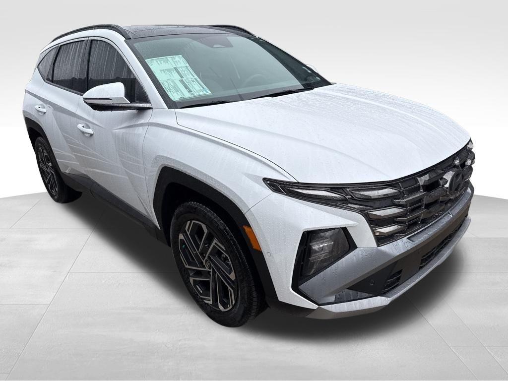 new 2026 Hyundai TUCSON Hybrid car, priced at $39,142