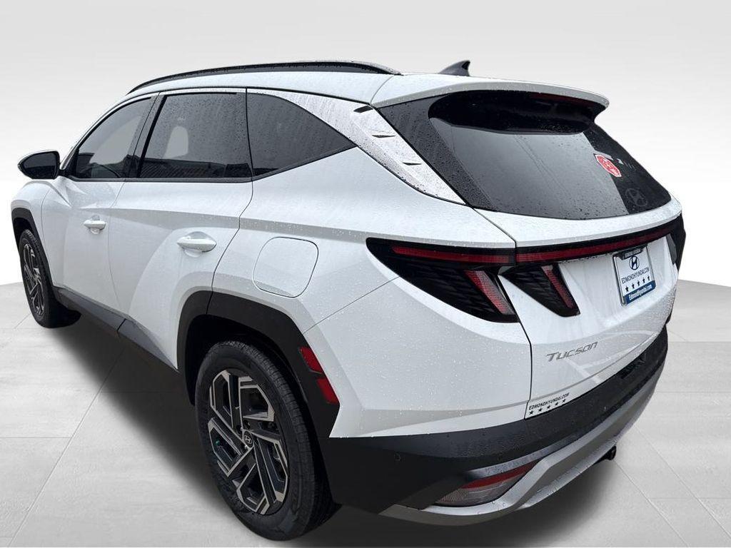 new 2026 Hyundai TUCSON Hybrid car, priced at $39,142