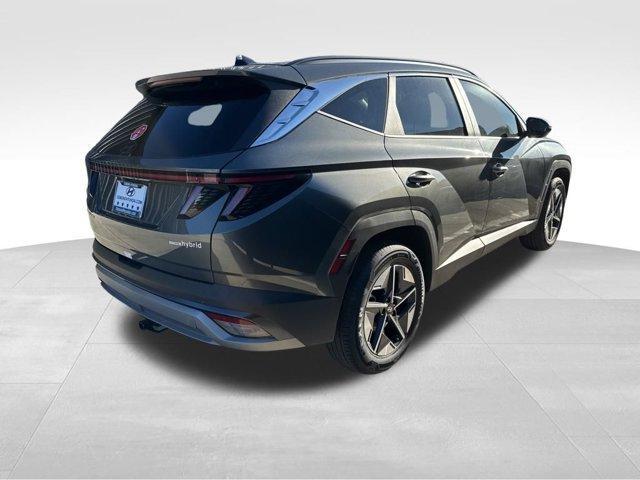 new 2026 Hyundai TUCSON Hybrid car, priced at $33,382