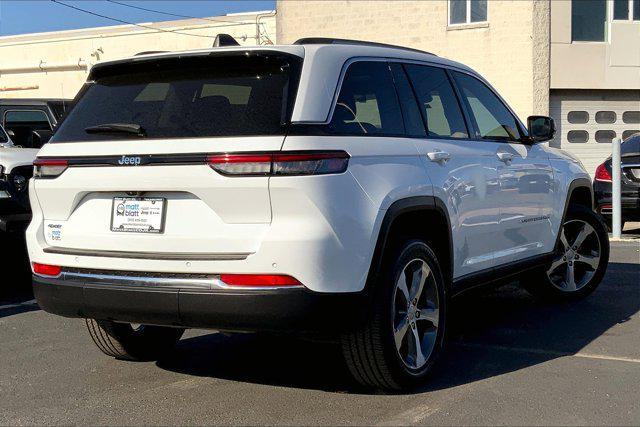 used 2022 Jeep Grand Cherokee 4xe car