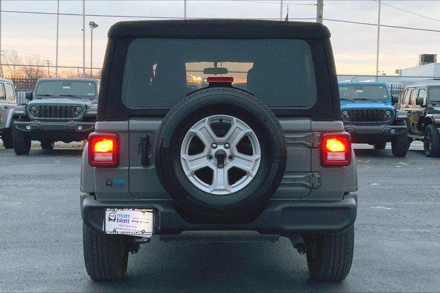 used 2021 Jeep Wrangler Unlimited car, priced at $32,499