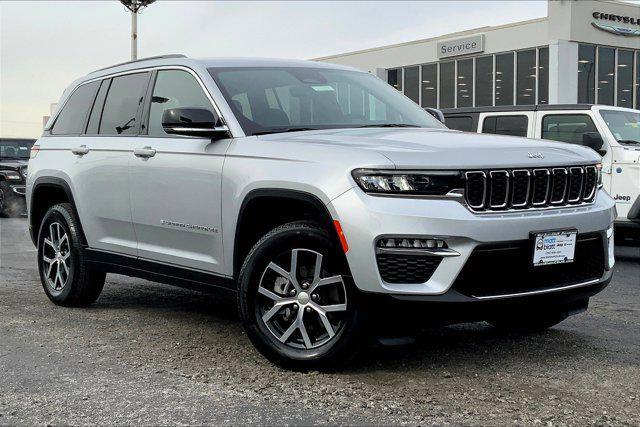 used 2024 Jeep Grand Cherokee car, priced at $45,000