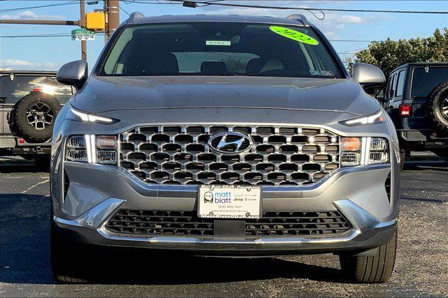 used 2022 Hyundai Santa Fe car, priced at $24,998